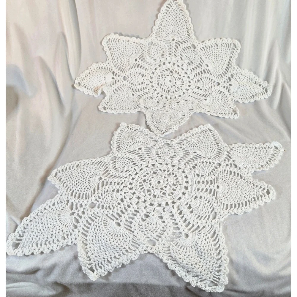 Vintage Crochet Table Runners Doilies Lot of 9 Red Blue White Cream Snowflake